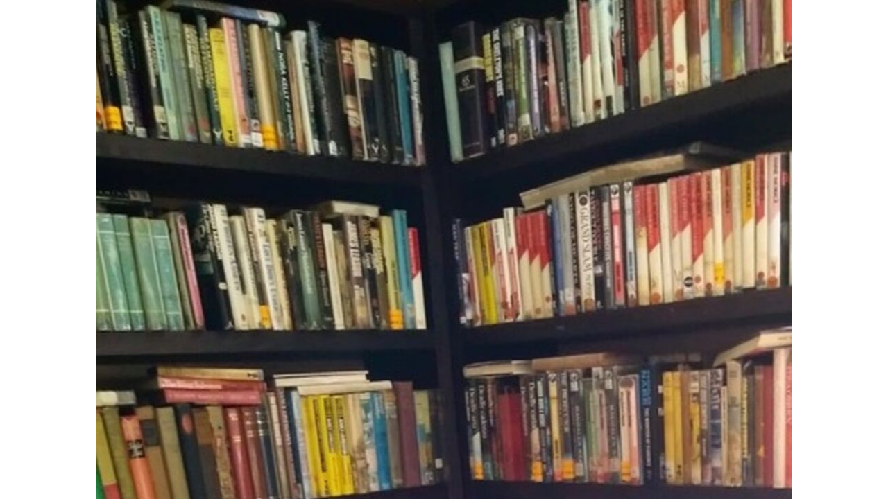 3-layer book shelf